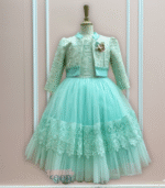 Baby girl gown - Image 4